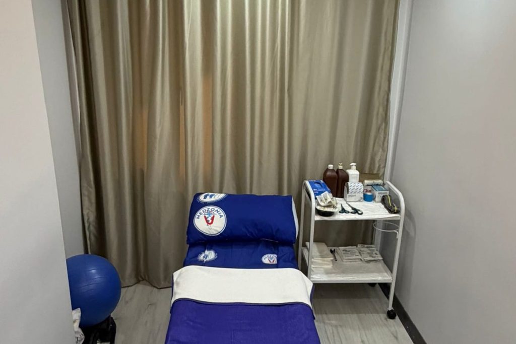 2-physical-therapy-room-2-1